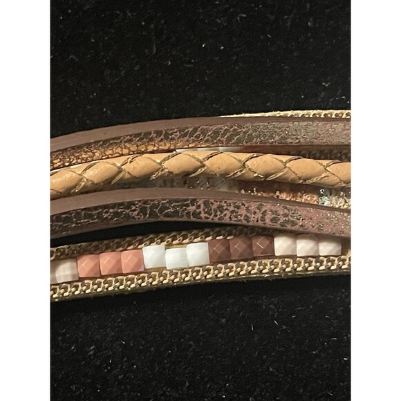 Fashion Multi-layer Leather Crystal Wrap Bracelets with Magnetic Buckle - Picture 6 of 11